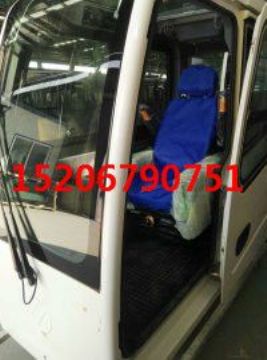 點(diǎn)擊查看詳細(xì)信息<br>標(biāo)題：中聯(lián)吊車(chē)駕駛室總成 帶內(nèi)飾  閱讀次數(shù)：3923